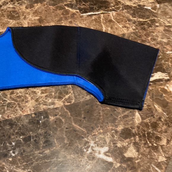 💙ANY 2 for $10 - Picture 3 of 4